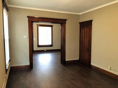 Maynard 82 Dining Room