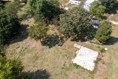  North Side of Property.  Well house is on the rig