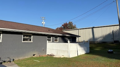 31 Tj Arnold Cir, Ringgold, GA 30736 - photo 2