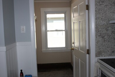 29 Locust St unit 4, Danvers, MA 01923 - photo 5