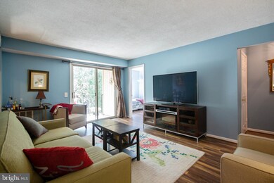 20233 Shipley Terrace unit 3-A-201, Germantown, MD 20874 - photo 5