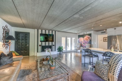 Living Room (1)