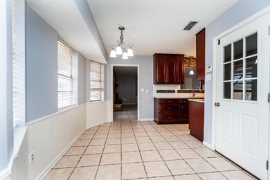 2803 Redbud St, Kilgore, TX 75662 - photo 5