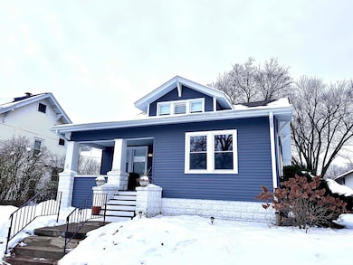 1611 25th St, Moline, IL 61265 - photo 2