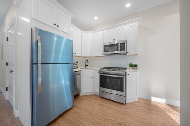 95 Endicott St unit 1, Boston, MA 02113 - photo 6