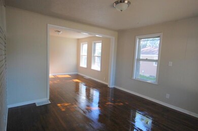 Living/ Dining