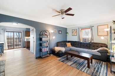 3666 Logan Ave, Waterloo, IA 50703 - photo 4