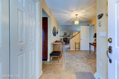 29 Collins Terrace, Saratoga Springs, NY 12866 - photo 4