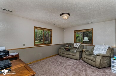 2300 E Village Lp Wasilla AK-large-007-D