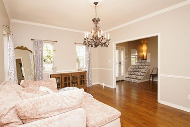 75SunrseRoom