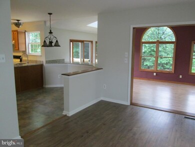 439 Azure Ln, Glassboro, NJ 08028 - photo 4