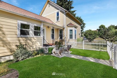 2130 Mcdougall Ave, Everett, WA 98201 - photo 6