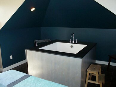 Master Bath/Spa.