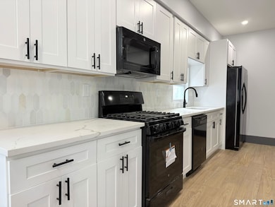 134 Hubinger St unit 2, New Haven, CT 06511 - photo 2