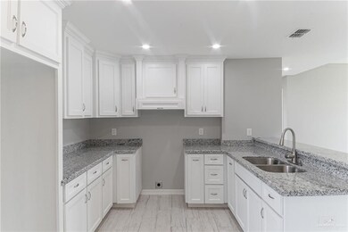 814 Dove St, Alamo, TX 78516 - photo 6