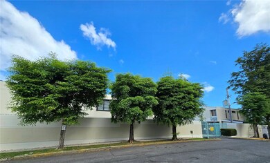 81 20 Rd unit 8, Guaynabo, PR 00966 - photo 2