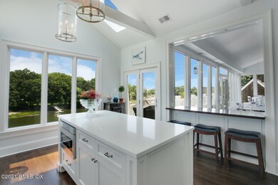 633 Steamboat Rd unit 4, Greenwich, CT 06830 - photo 5