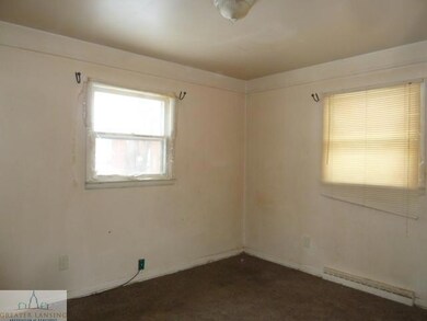 4204 Lowcroft Ave, Lansing, MI 48910 - photo 5