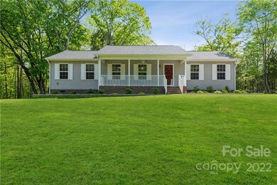 WELCOME to this HOME SWEET HOME!