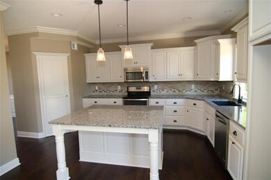 1709 Knoll Creek Ln, Raymore, MO 64083 - photo 6