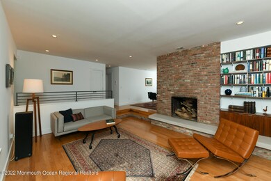 54 Sunnybank Dr, Shrewsbury, NJ 07702 - photo 5