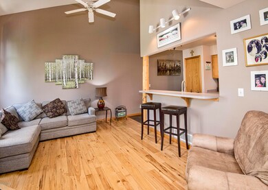 30-Aspen-Glen-Ct-MLS_03