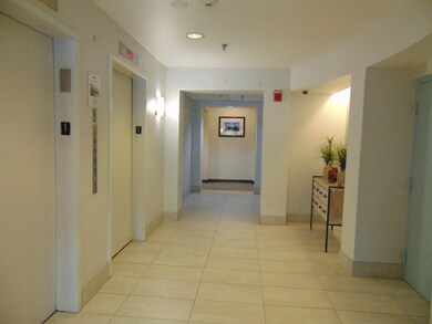 Edgewater Place Condominiums unit 621, Quincy, MA 02171 - photo 2
