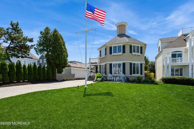 01_106TheTerrace_57_FrontView_HiRes - Co