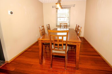 3543 Aaron Dr-8
