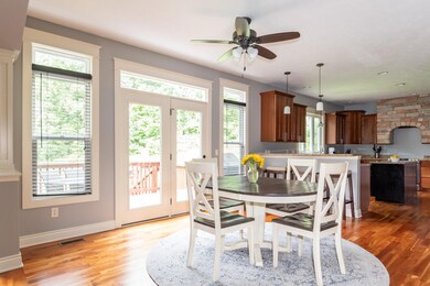 6670 Dustin Circle-10