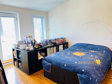 377 Summer St unit 4, Somerville, MA 02144 - photo 4