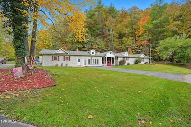 5186 Lick Creek Rd, Clinchco, VA 24226 - photo 2