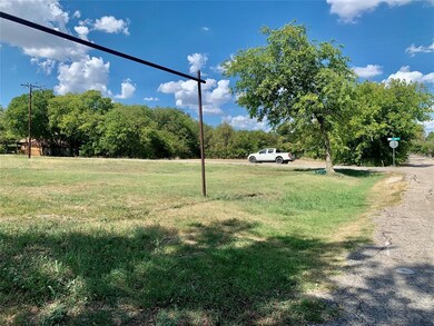 TBD E Elm St, Celina, TX 75009 - photo 3