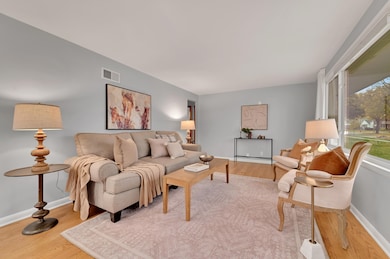 2751 N 88th St, Milwaukee, WI 53222 - photo 4