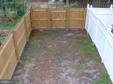 16 Pawleys Ct, Nottingham, MD 21236 - photo 7