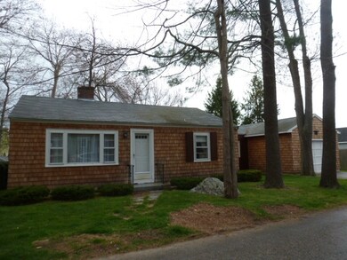 37 Seaview Ave, Hampton, NH 03842 - photo 2