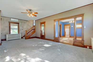 26x12 living room