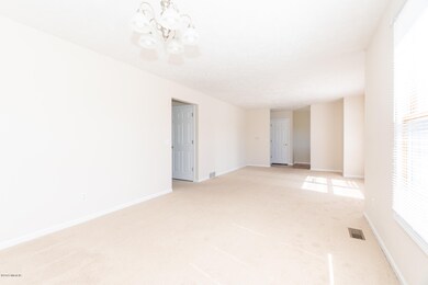 5022 Stapleton-7