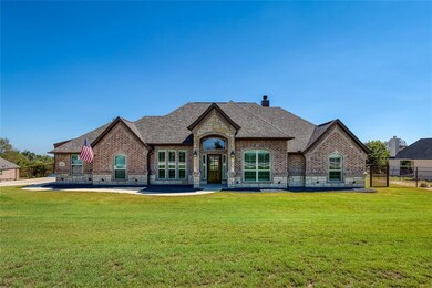 228 Scenic Wood Dr, Azle, TX 76020 - photo 6