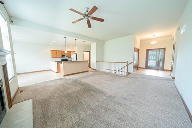 922 Aaron Ct, Crown Point, IN 46307 - photo 5