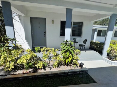 2305 Monroe St unit 6, Hollywood, FL 33020 - photo 2