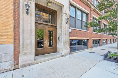 913 W Van Buren St unit 5H, Chicago, IL 60607 - photo 3