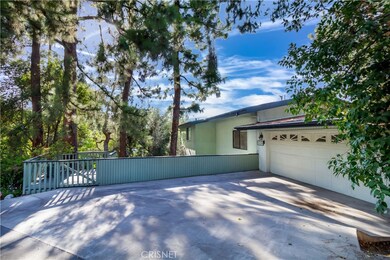 5176 Llano Dr, Woodland Hills, CA 91364 - photo 2