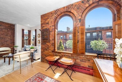 12 Battery St unit 5, Boston, MA 02109 - photo 4