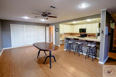 3719 Holloway Dr, Texarkana, TX 75503 - photo 6