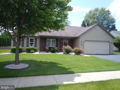 139 Arbor Dr, Myerstown, PA 17067 - photo 4