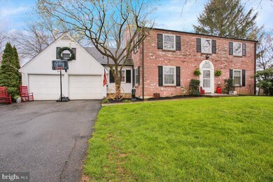 270 Maple Dr, Morgantown, PA 19543 - photo 2