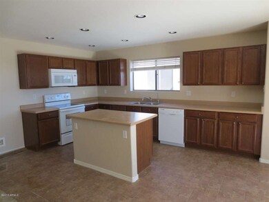 kitchen (1)