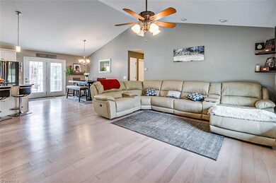 427 Dawson Miller Rd, Asheboro, NC 27205 - photo 3