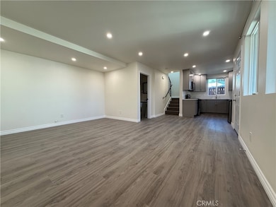 5667 Ensign Ave, Los Angeles, CA 91601 - photo 2